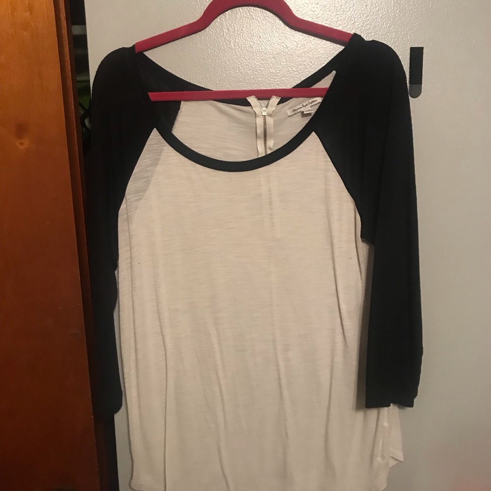 Baseball tee